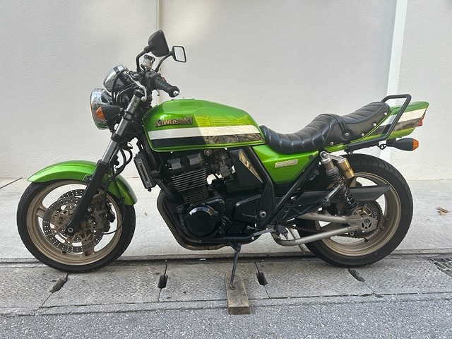 【400cc】カワサキ　ZRX