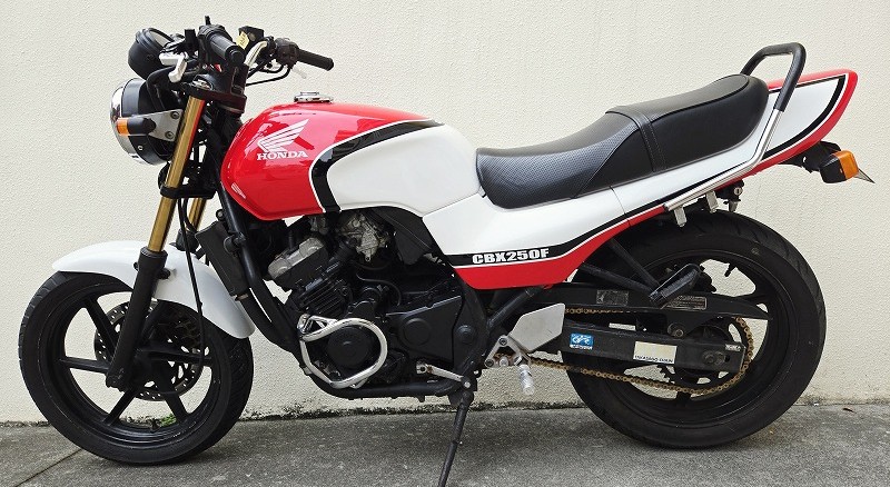 250㏄】ホンダ ジェイド：沖縄レンタルバイクのインリンク