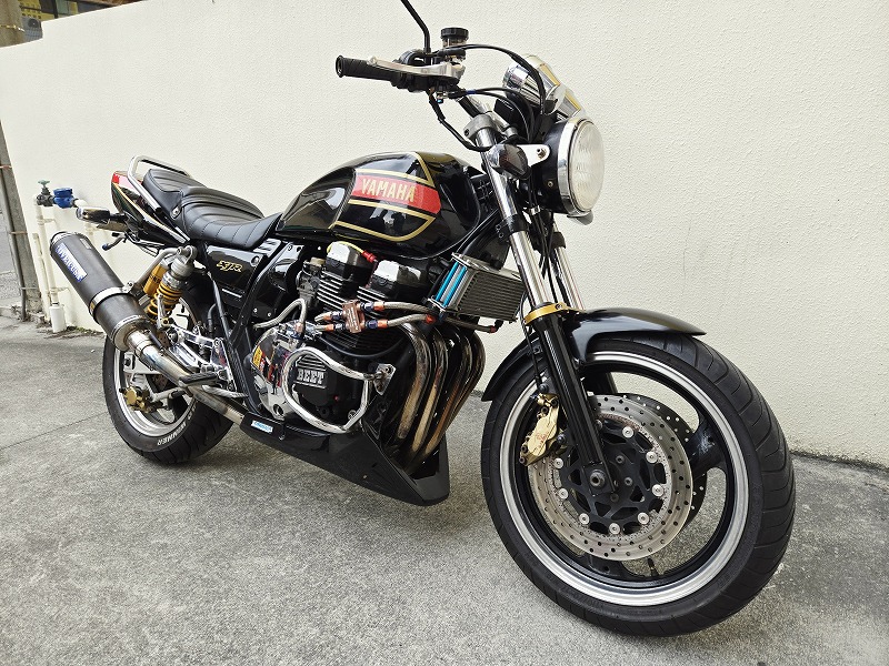 400㏄】ヤマハ XJR（OVERマフラー）：沖縄レンタルバイクのインリンク
